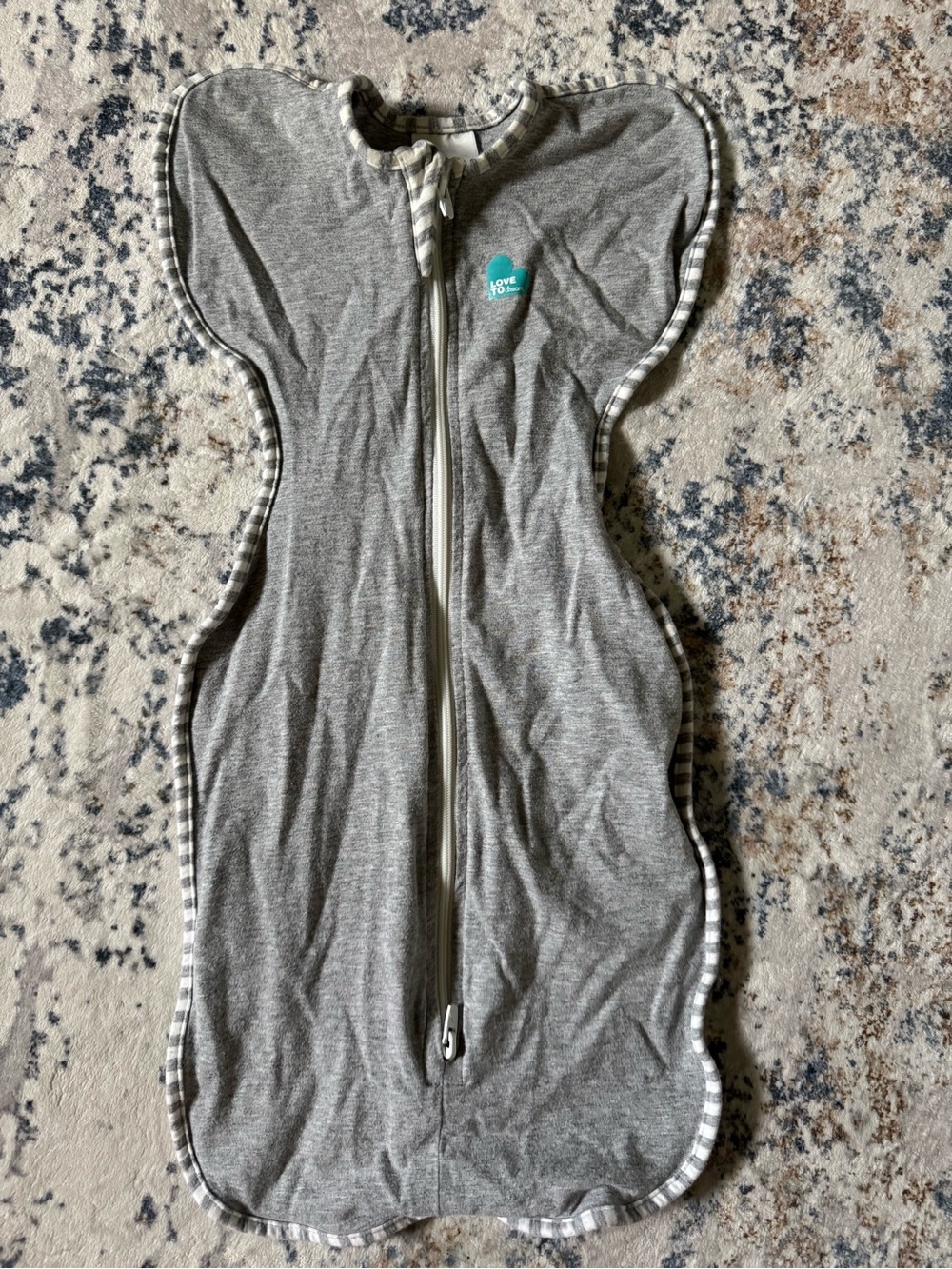 Love to dream Swaddle